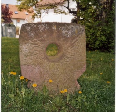 Stein am Lindenplatz Altenhasslau