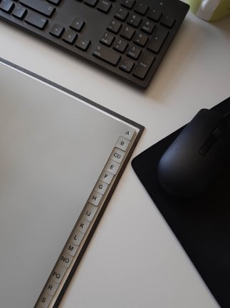Aktenmappe mit A-Z-Register